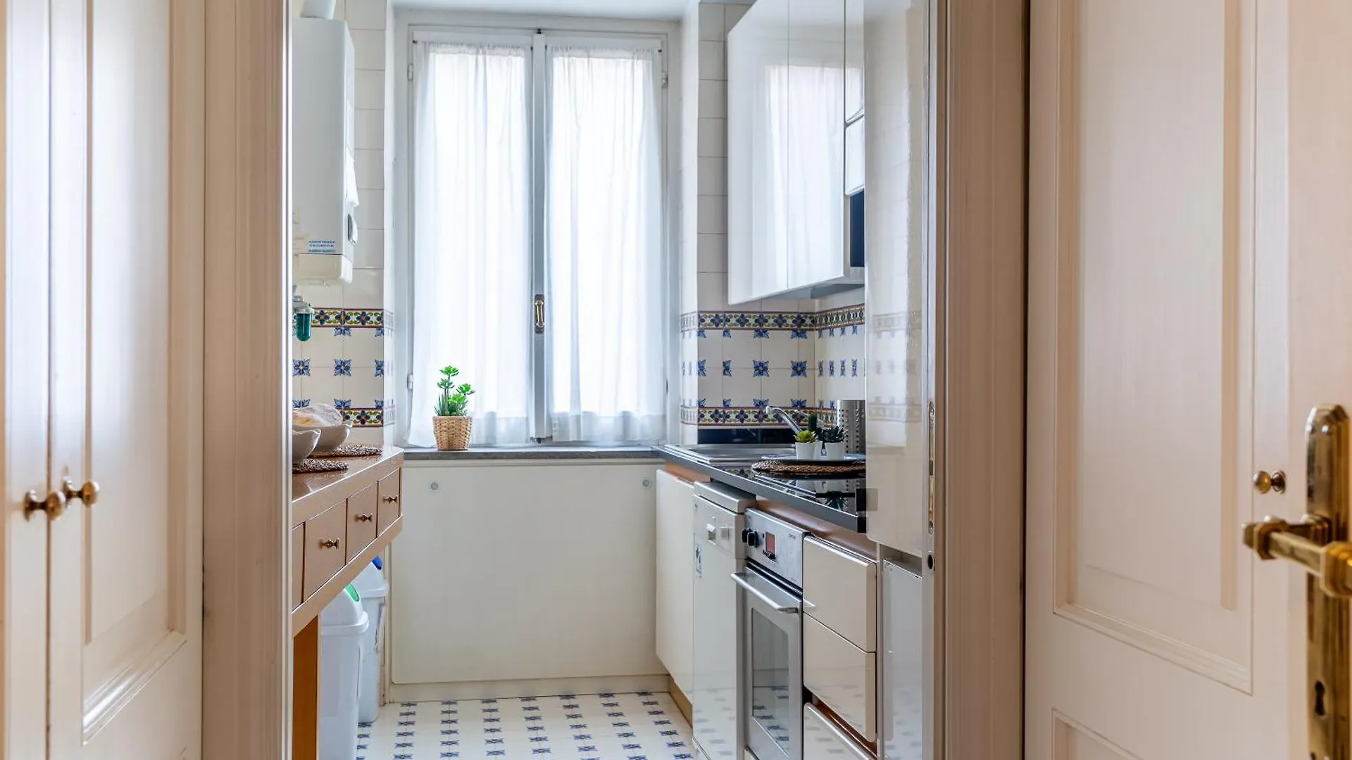 Iflat Classy & Spacious Apt Near Campo De Fiori Rome 0*,  Italy
