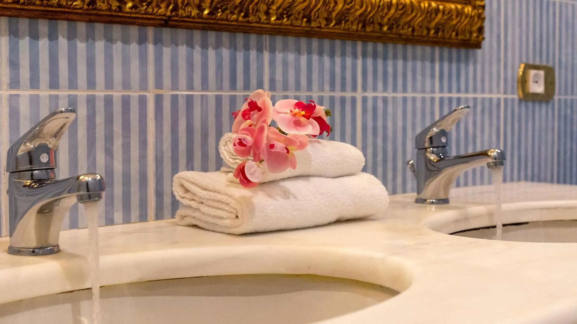 Apartment Iflat Classy & Spacious Apt Near Campo De Fiori Rome