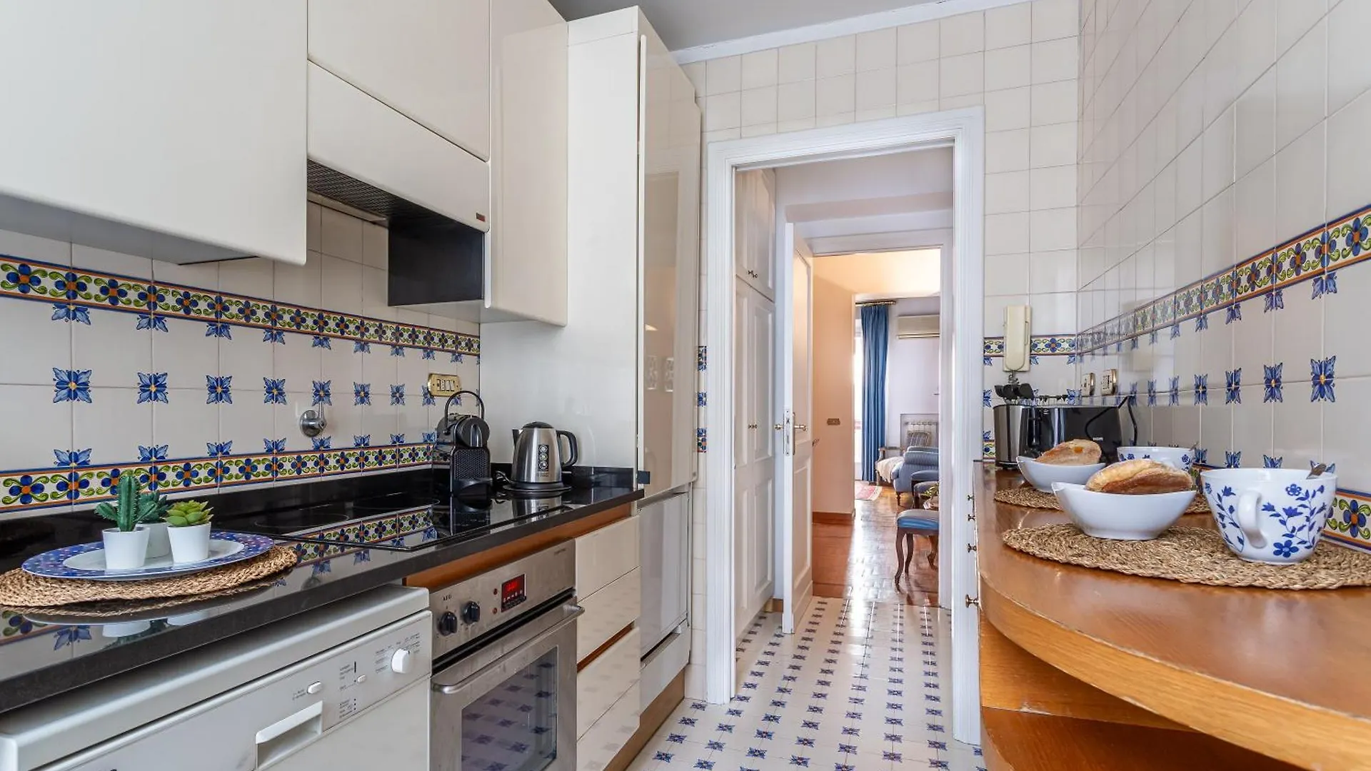 Iflat Classy & Spacious Apt Near Campo De Fiori Rome
